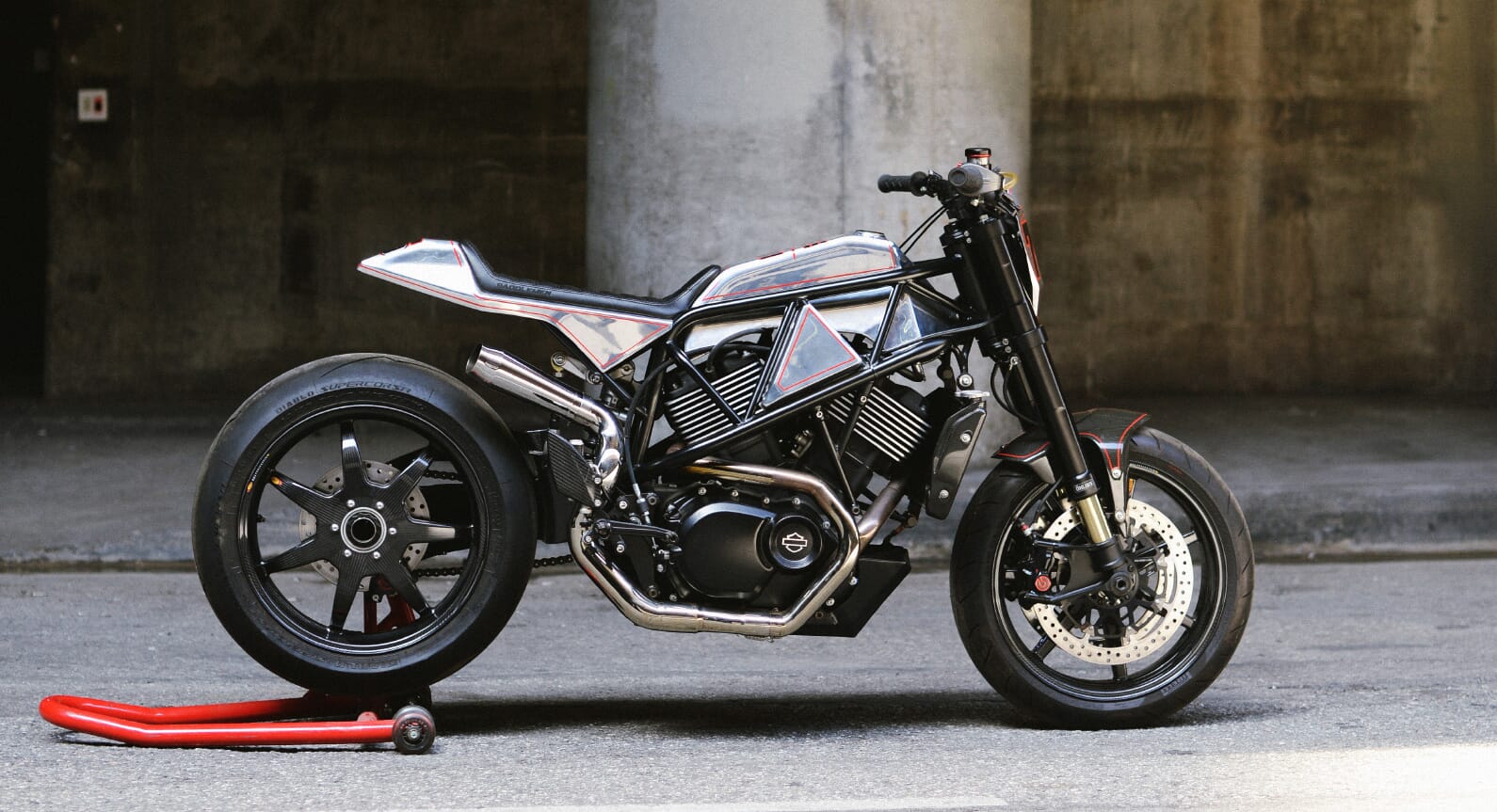 Suicide Machine Unveils The Stripped-Down 750 Bike