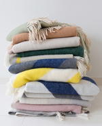 The 7 Best Throw Blankets To Buy Right Now
