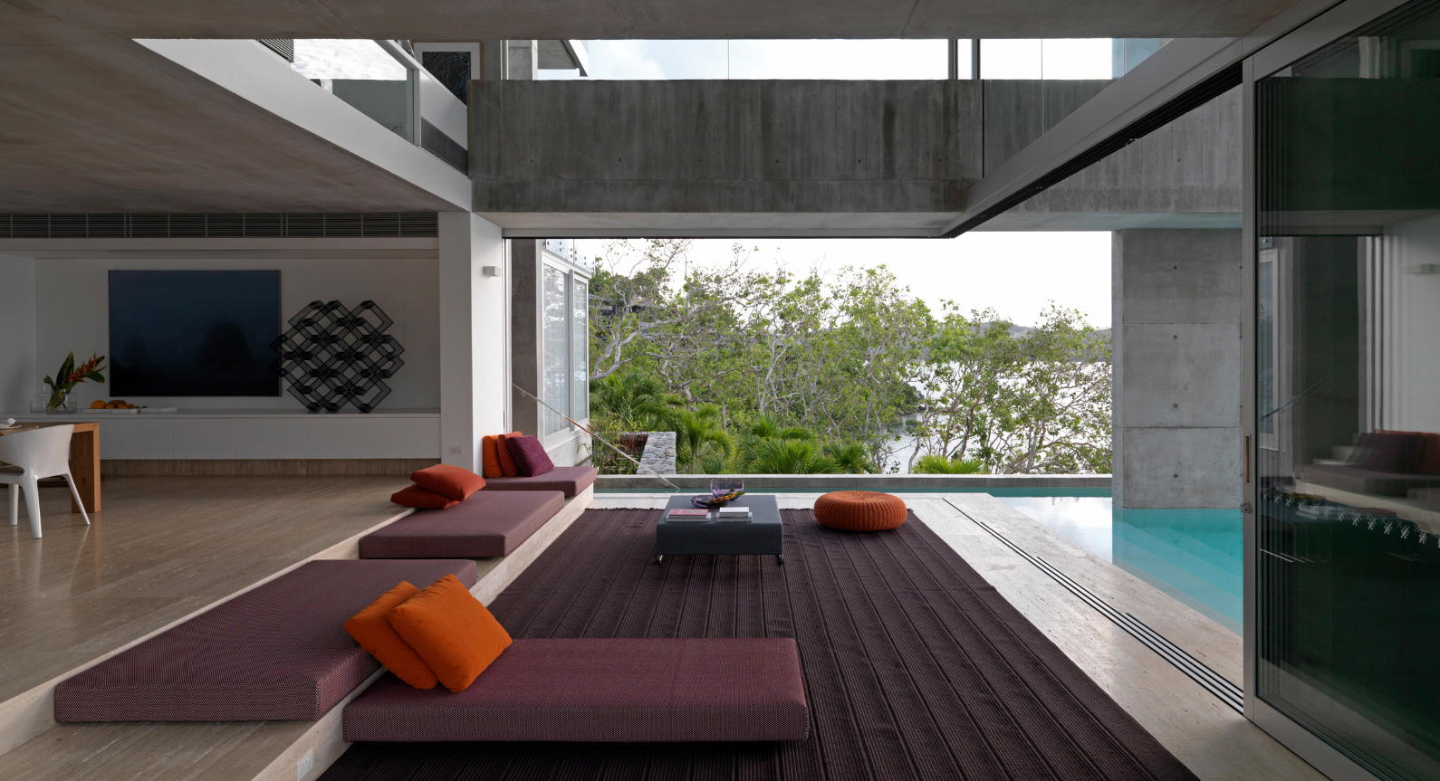 Tropical Paradise: The Solis House by Renato D’Ettorre Architects