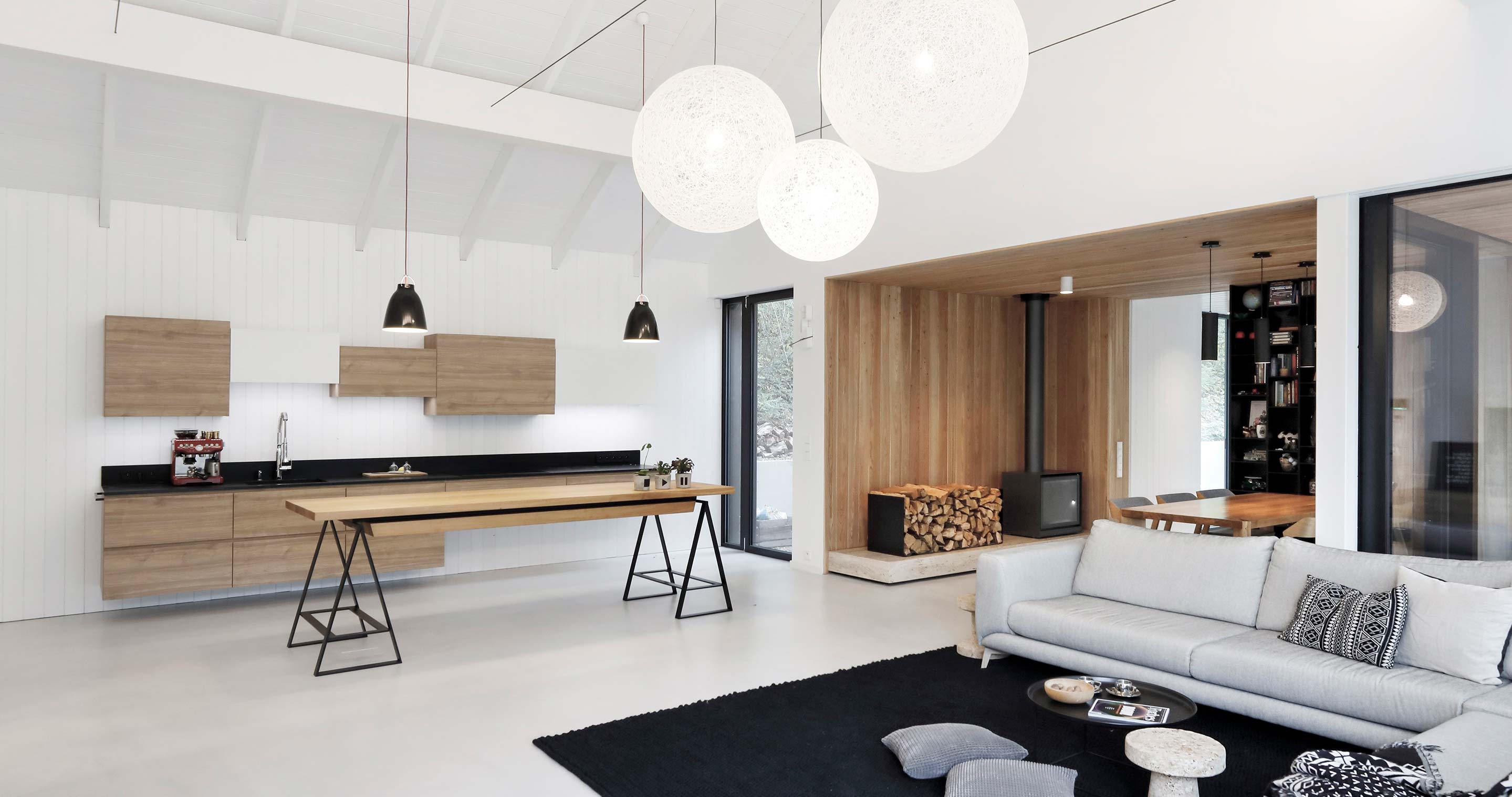 Scandinavia Meets Japan In This Czech Retreat