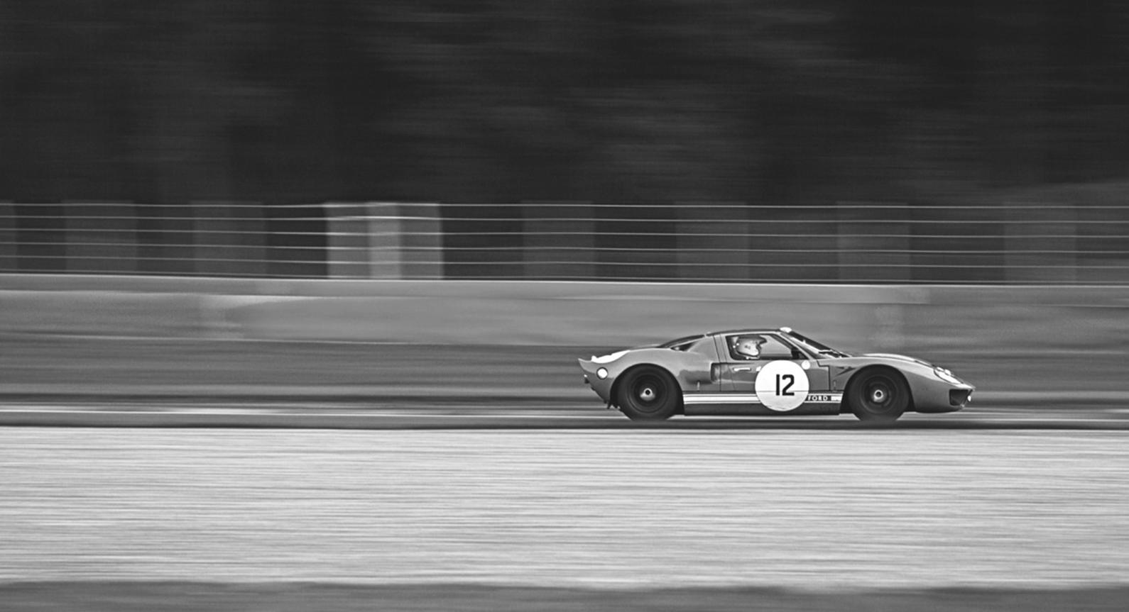 Who We’re Following: Jonathan Szczupak aka @BetweenTheWhiteLines