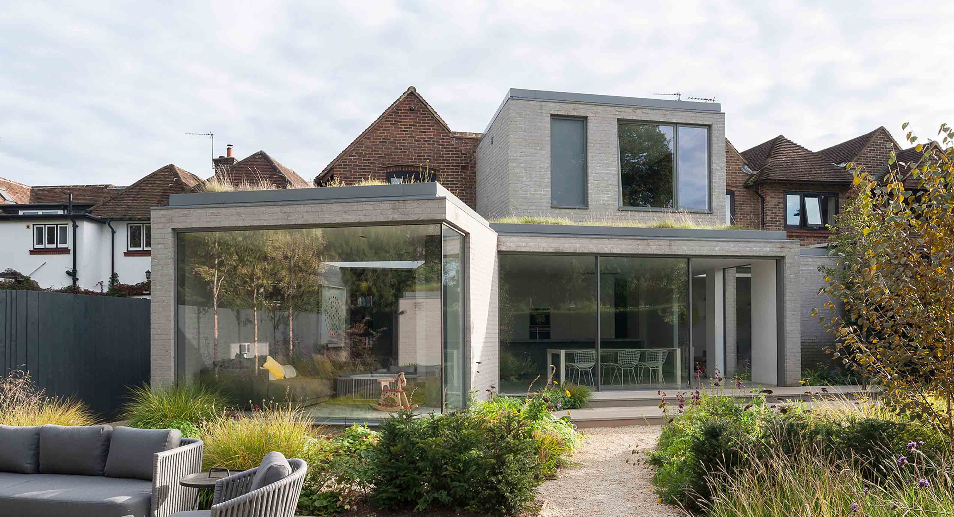 What To Learn From Soup Architects' Masterful Suburban Extension
