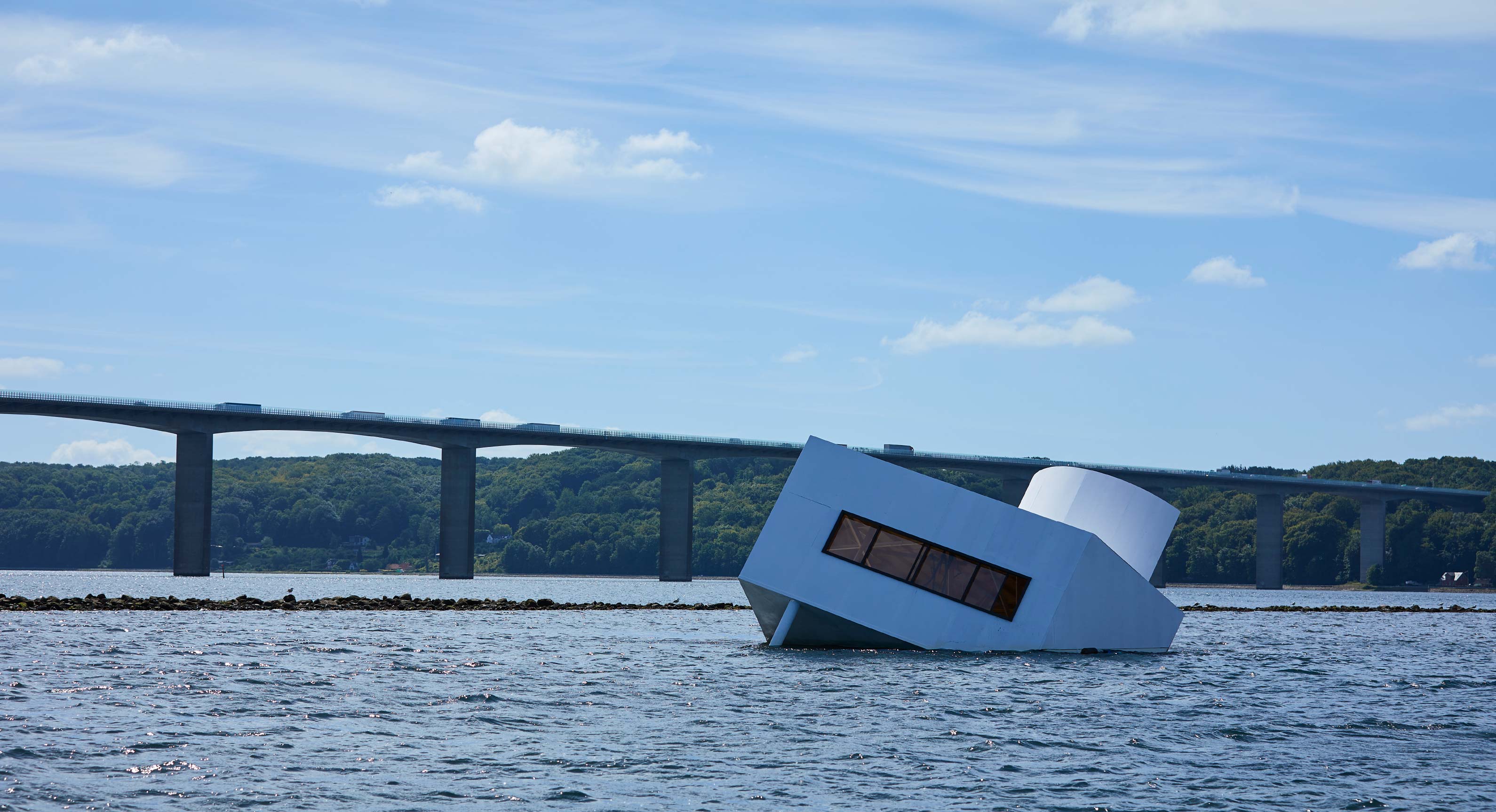 Danish Artist Drowns Le Corbusier’s Most Famous Building