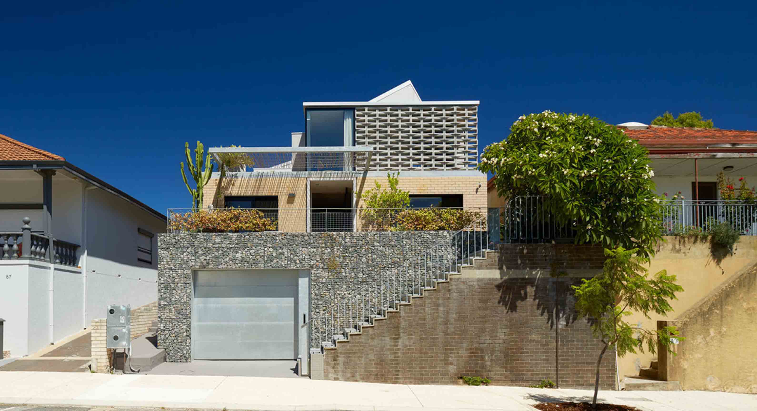 How Teenagers Shaped This Visionary Transformation Of A Suburban Bungalow