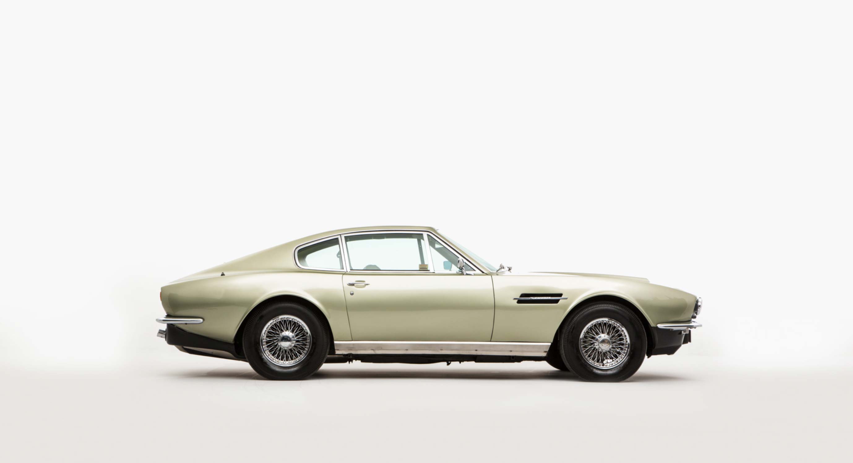 An Aston Martin Vantage Doesn't Usually Come This Cheap