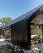 Hidden In The Trees: 'La Negrita' By Morini Arquitectos