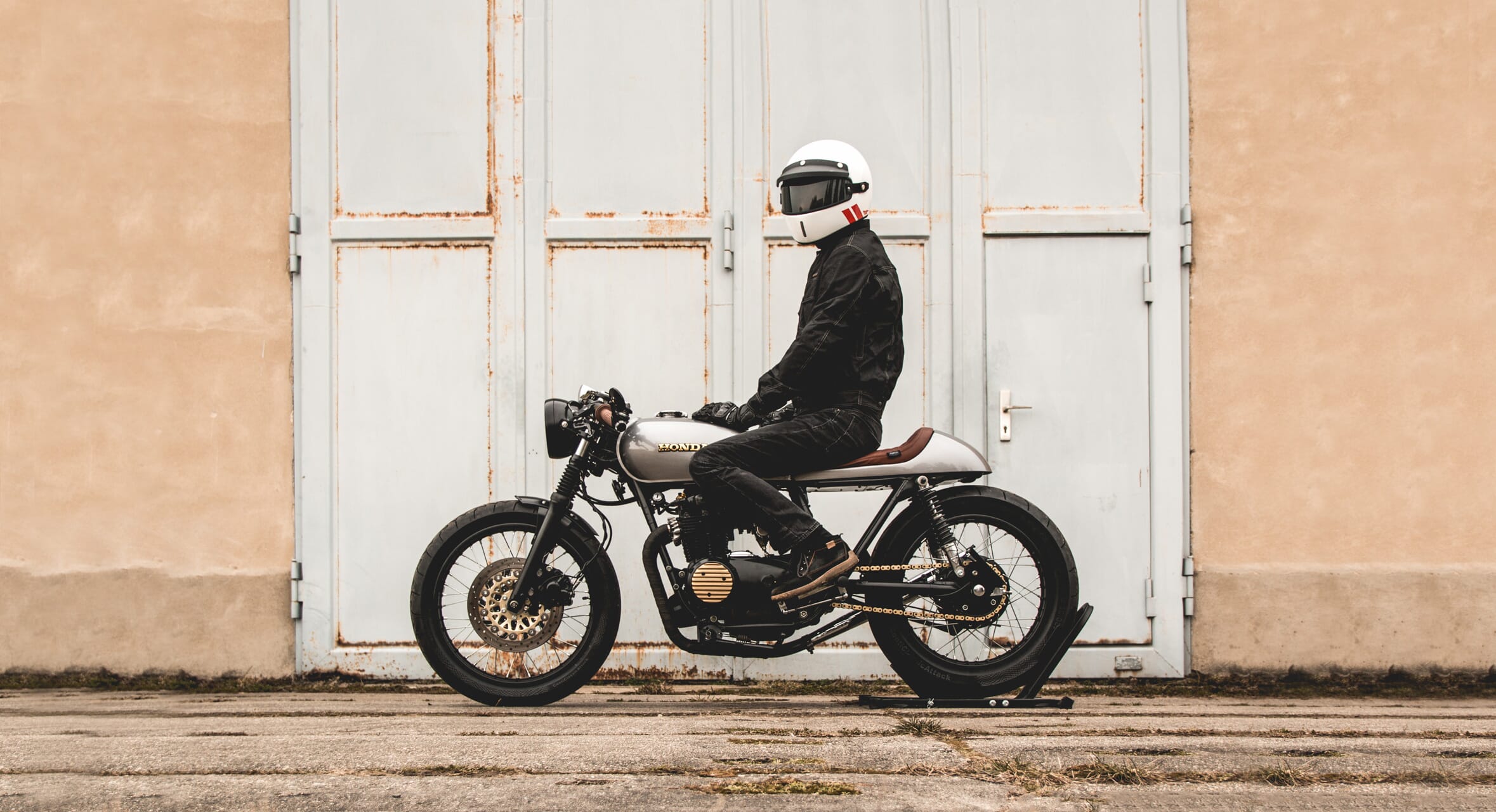 Ready To Ride: Honda CB 500 Four Cafe Racer By Kaspeed