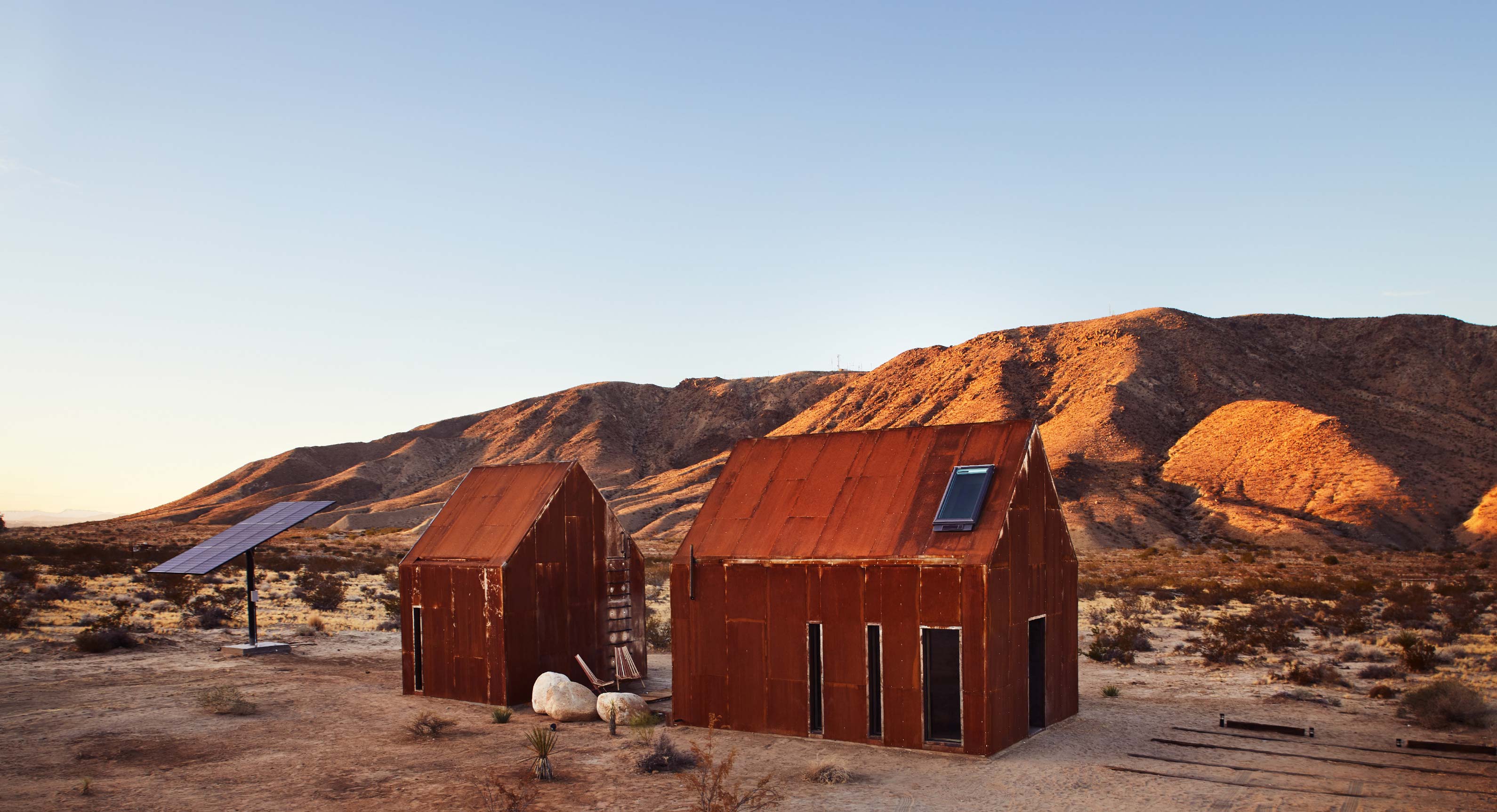 'Folly' By Cohesion Studio Offers A Stunning Airbnb Experience
