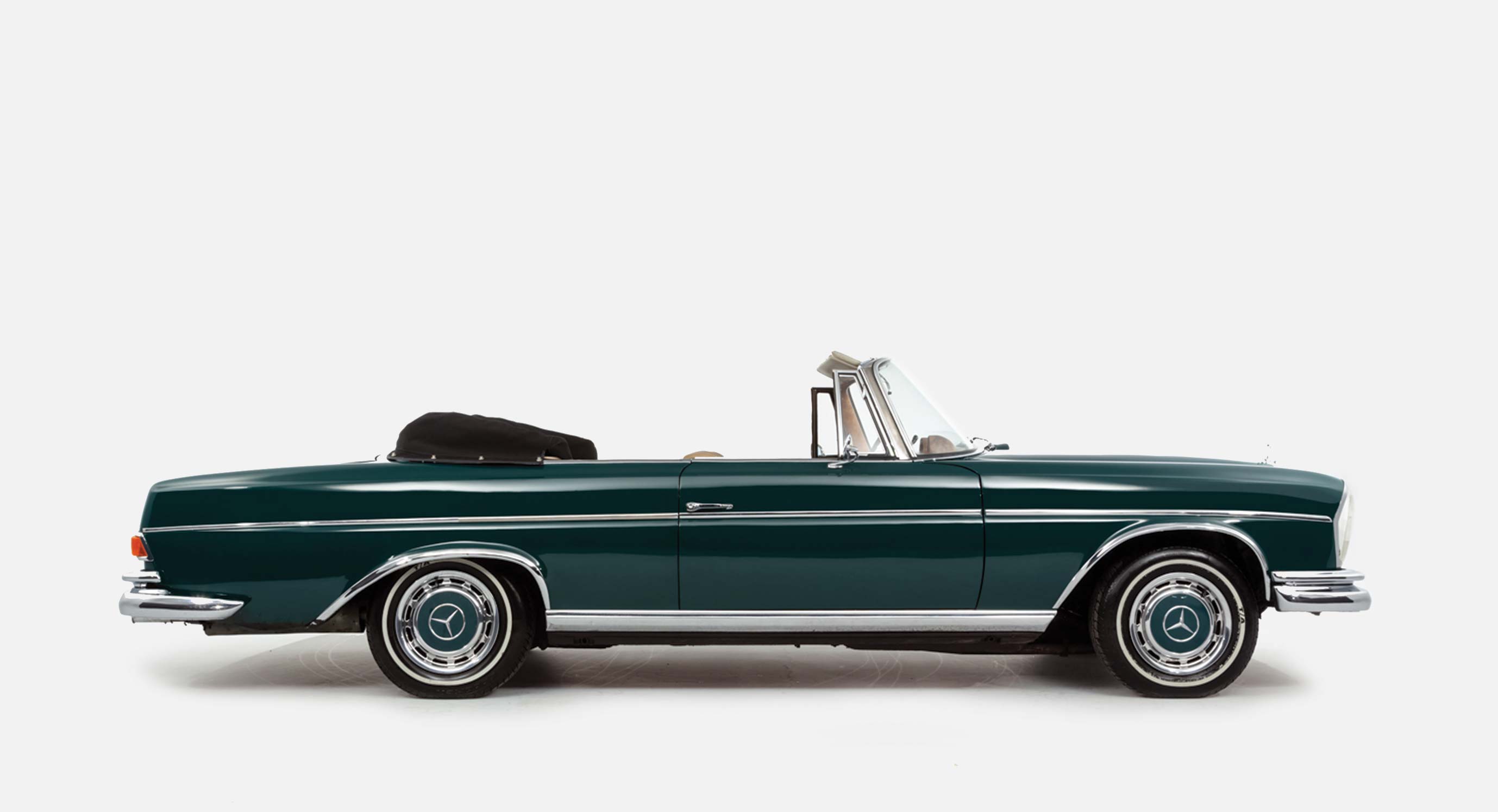 The Mercedes Benz 300 SE That Always Delivers