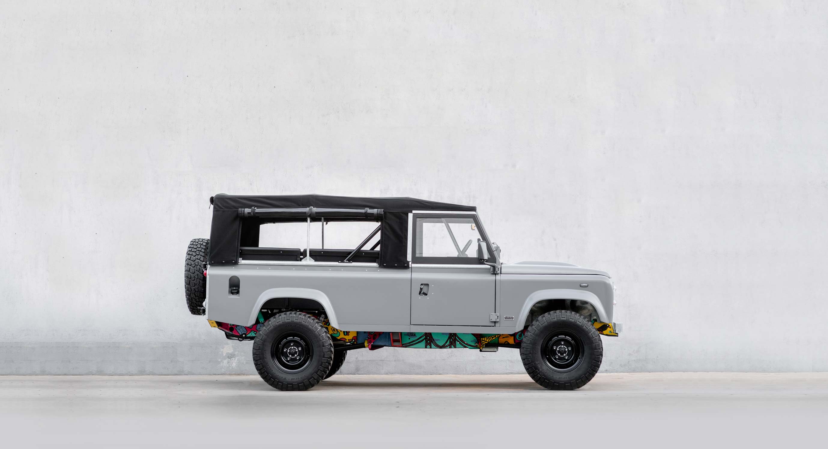 Drivable Art: CoolNVintage and Vasco Costa's Land Rover 110