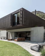 Casa Topo Is A Modern Residence Undercover In The Peruvian Countryside