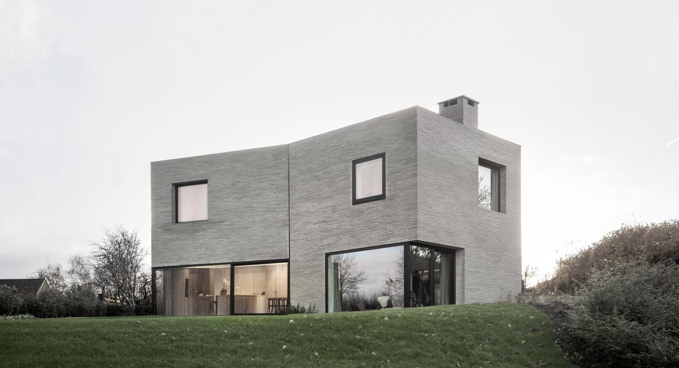 Graux & Baeyens' House J-VC Is Belgium's Most Stylish Family Home