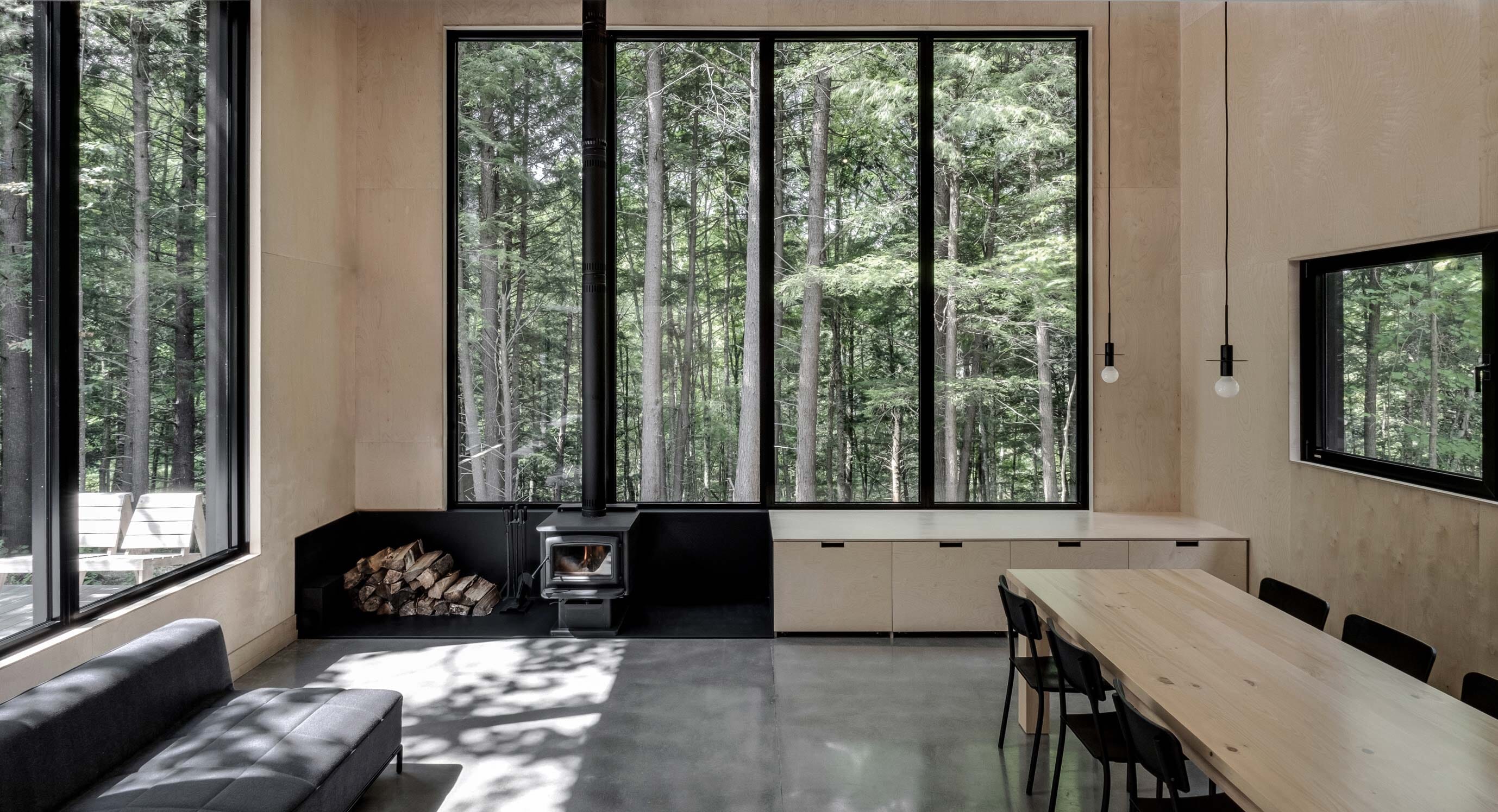 APPAREIL Architecture’s New Cabin Hides In A Quebec Forest