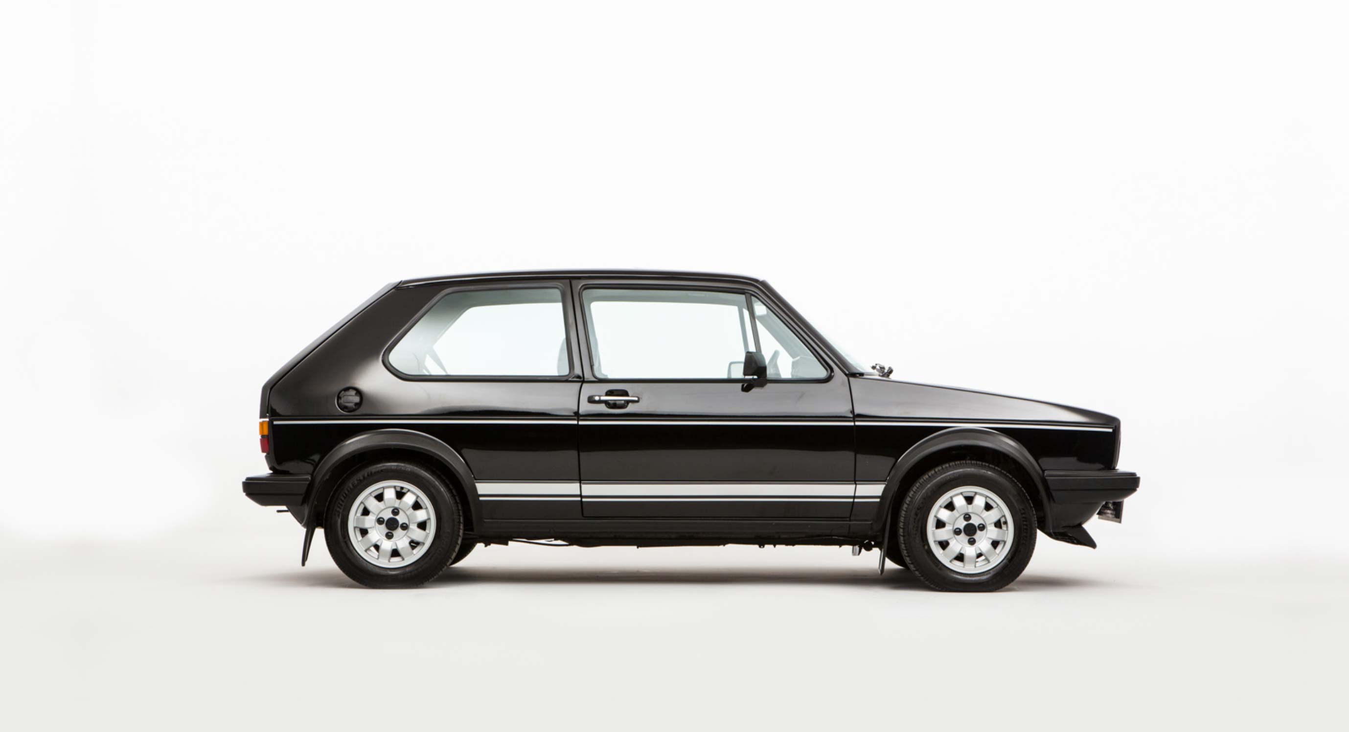 This 1983 VW Golf GTI 5 Is A Four-Wheeled Time Machine