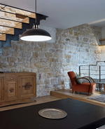 Restructuration XSA Updates A Dilapidated Parisian Building