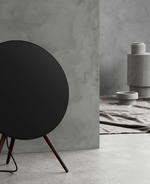Bang &amp; Olufsen: The Black Edit