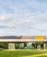 The best of both worlds: Green Line House
