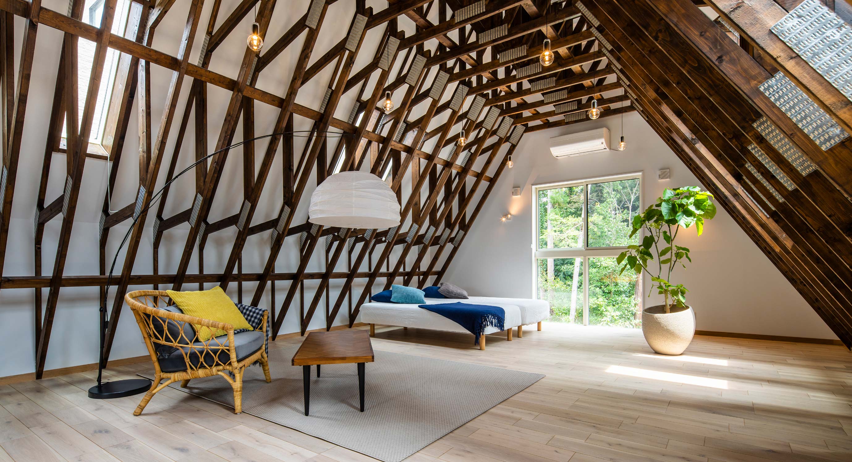 Grow House: The illusion of space
