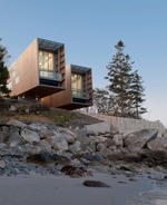 Two Hulls House: Reacting to context
