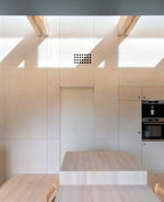 Villa Void: Directing natural light