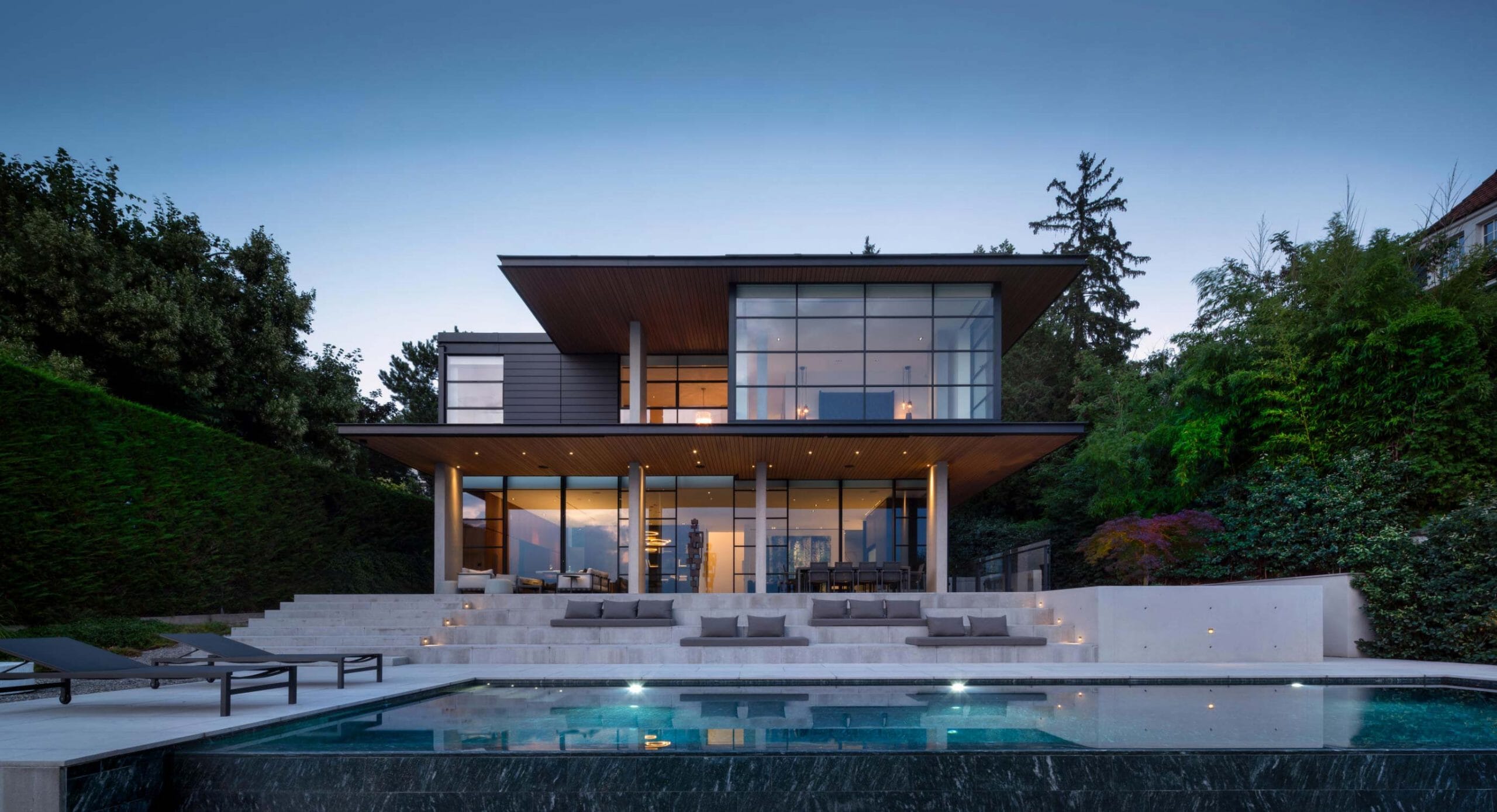 Chemin Byron: Traditional Swiss precision