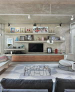 LP House: Dialogue between interior and exterior