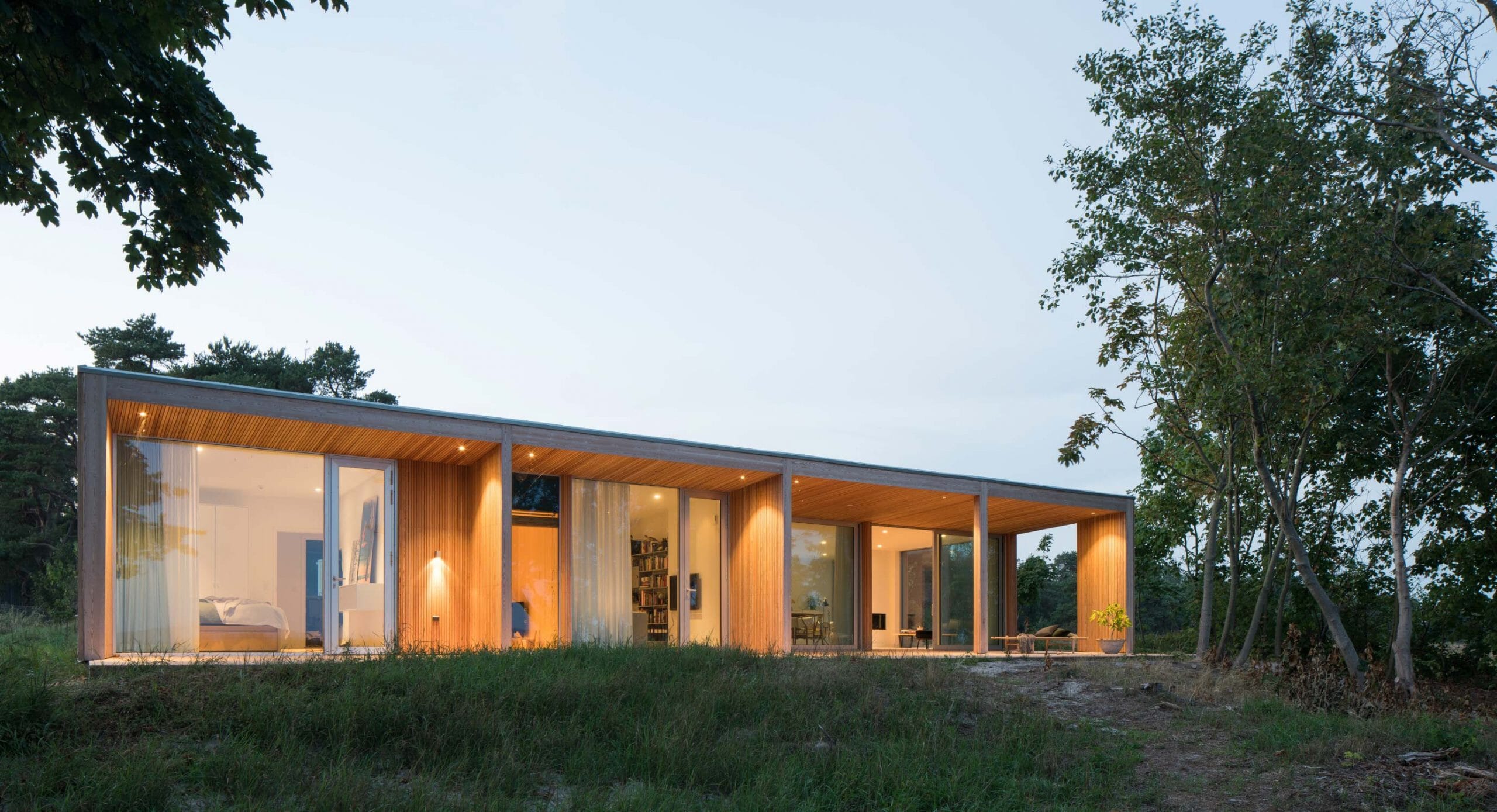 Summerhouse H: Putting surroundings first