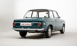 BMW 2002 A: A four-wheeled time machine | OPUMO Magazine