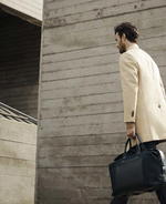 Troubadour: minimal yet functional design