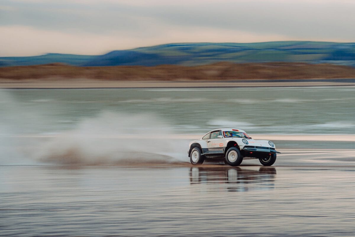 porsche 911 singer safari