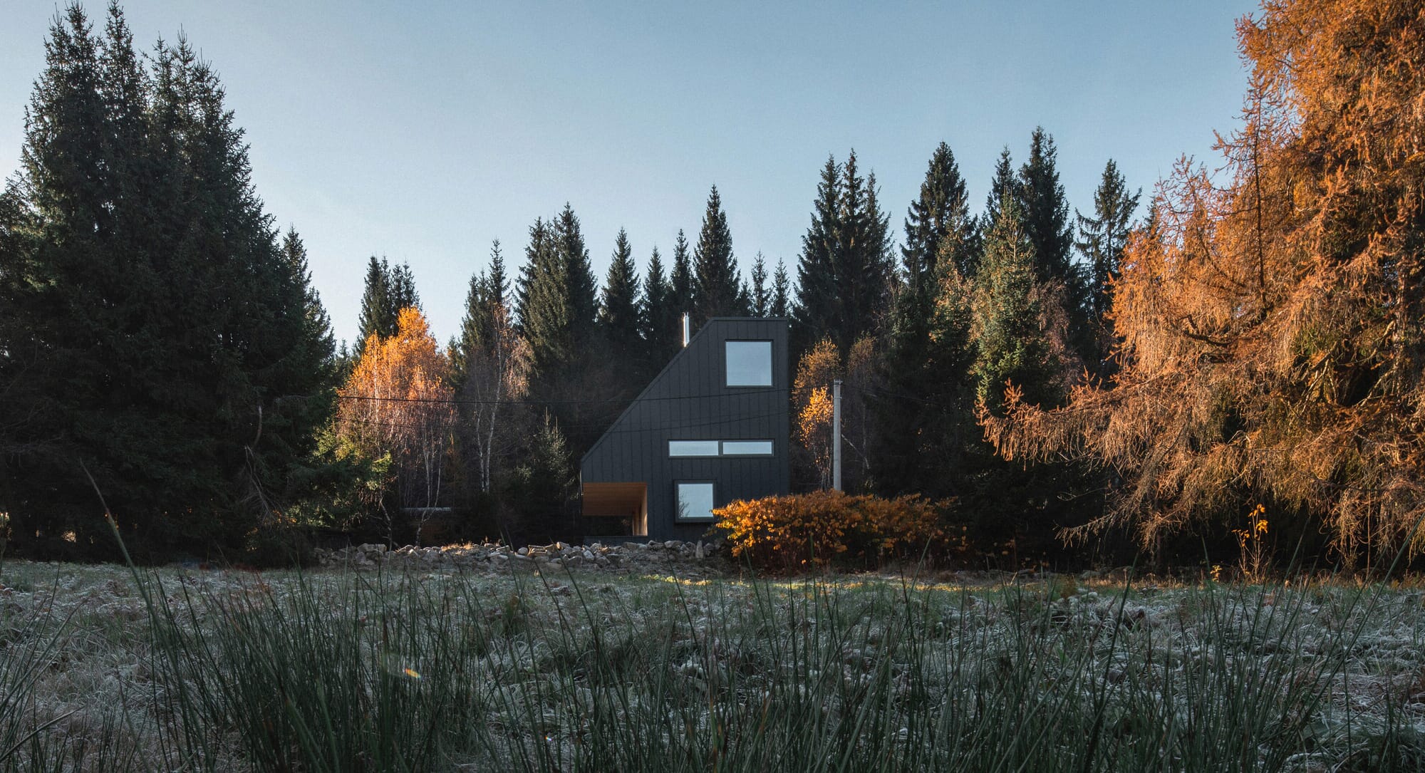 NEW HOW architects' Weekend House is a hidden haven in the mountains