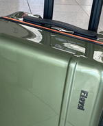 Floyd review: Luggage inspired by '70s skateboarding culture