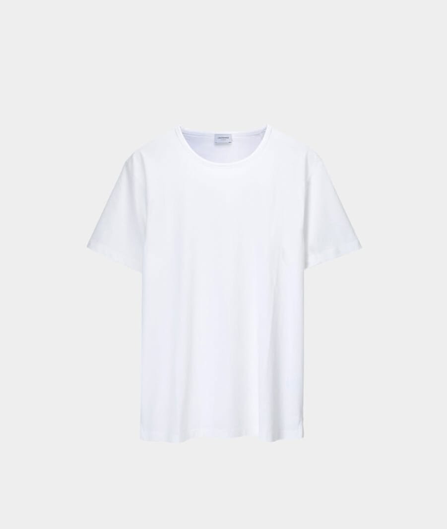 How to choose the perfect white tee + the best plain white T-shirts for ...