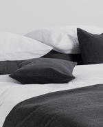 5 minimalist bedding sets for a more serene bedroom