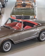 Colour and Chrome Collection: The magnificence of Mercedes