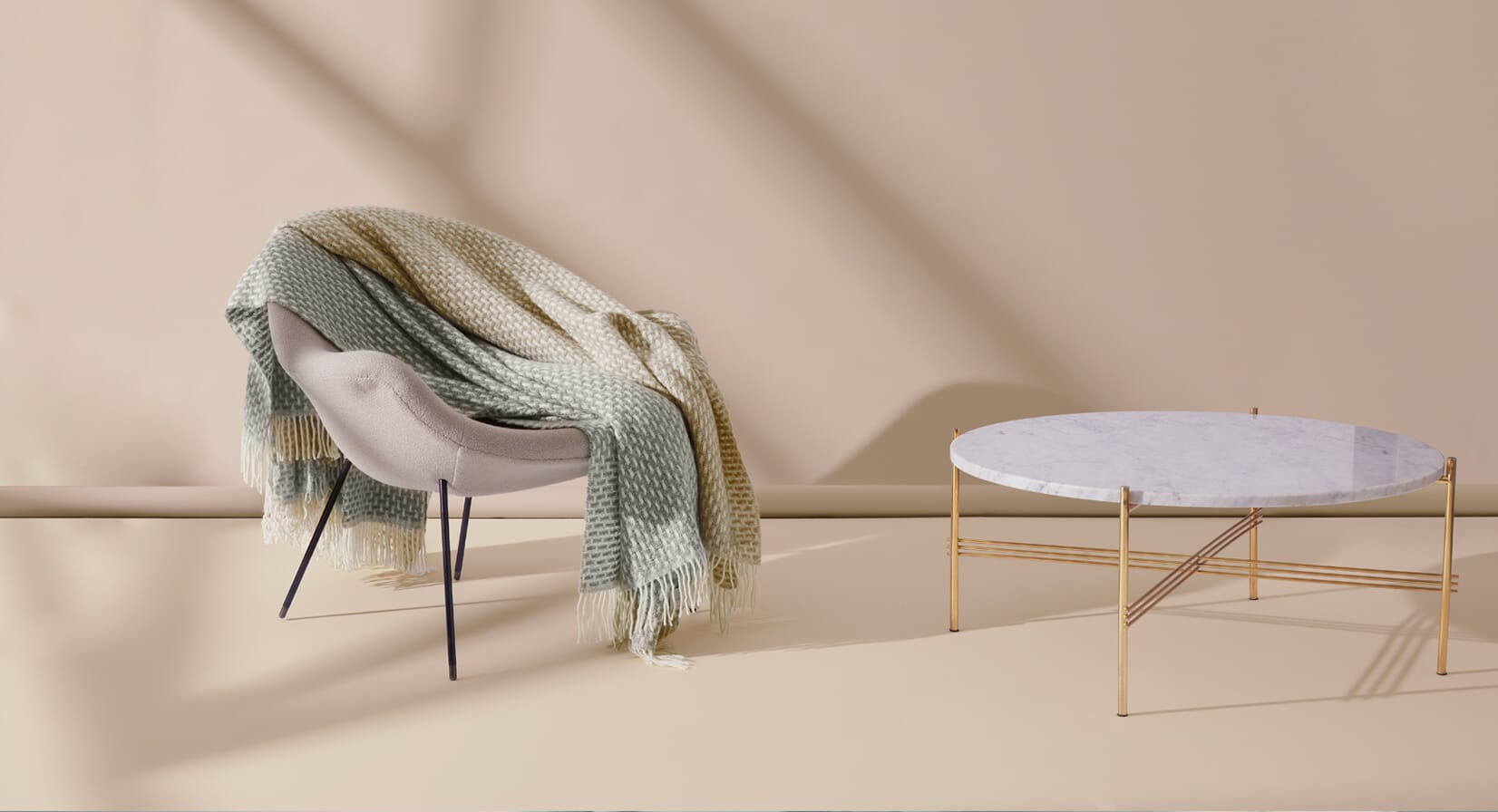 Deluxe revolution: Rise &amp; Fall's extraordinary mission