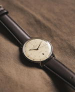 Tapferkeit: Minimalist Bauhaus-inspired timepieces