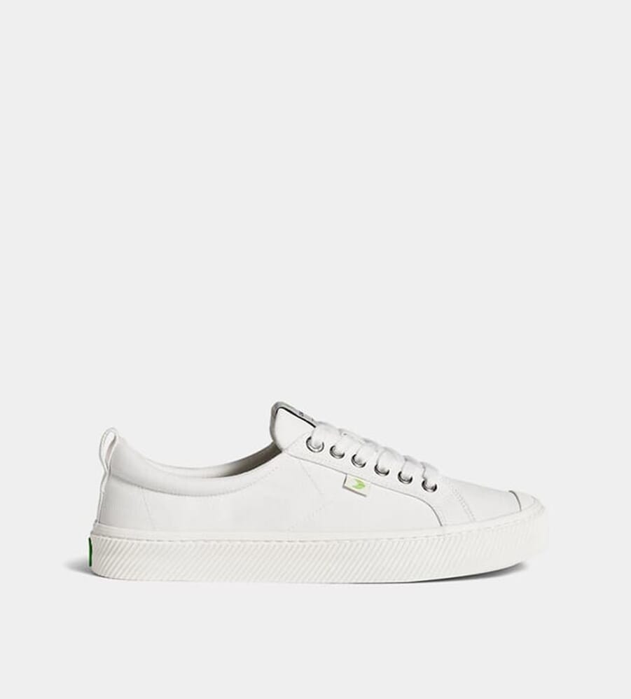 Opumo White Sneakers 0001 Composizione Livelli 2 