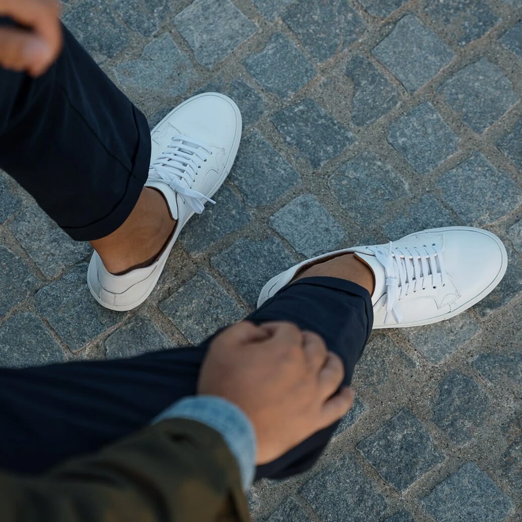 Common projects achilles store low white on feet