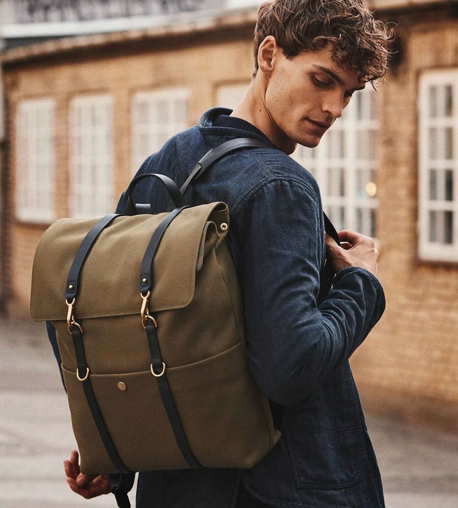 Top 10 Men's Fashionable Backpacks For Summer - Your Average Guy