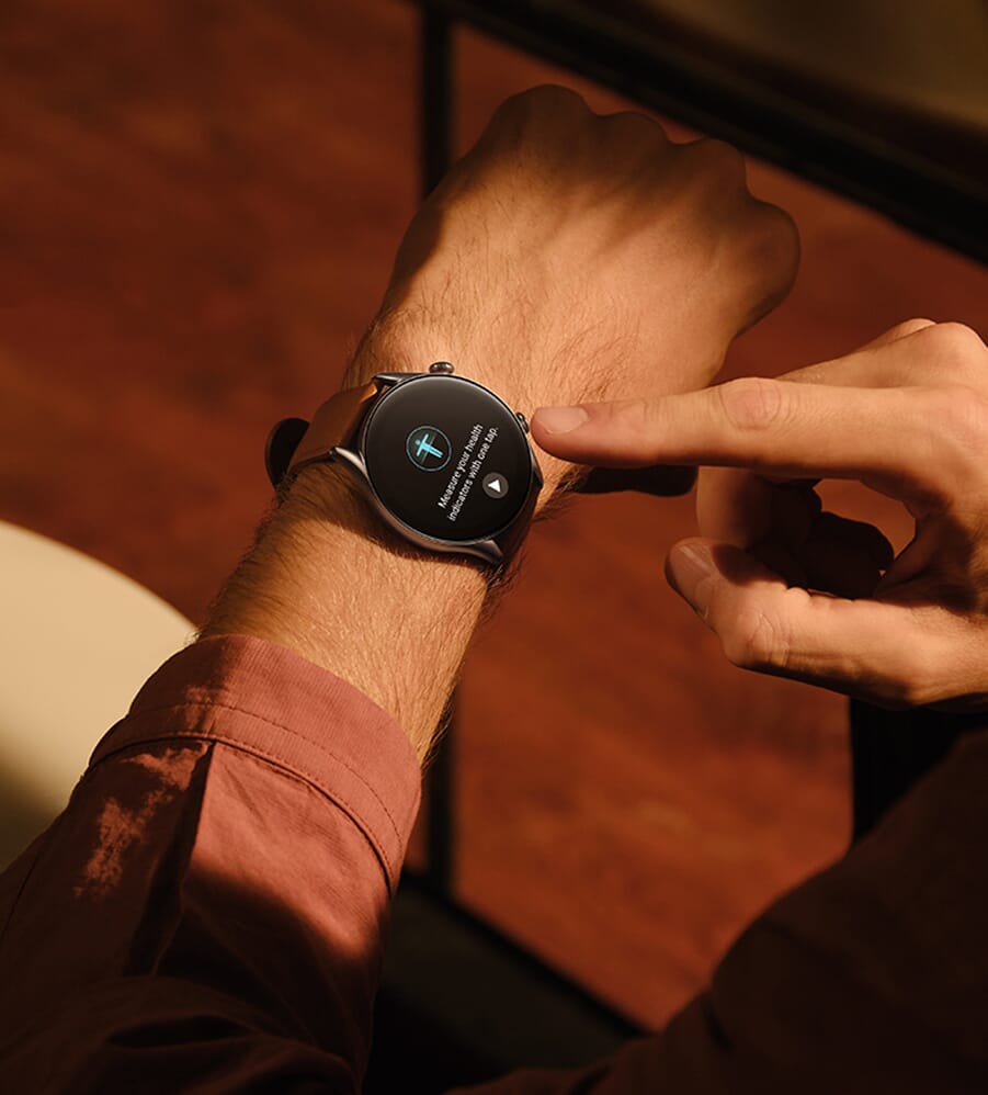 Apple: Luxury smartwatches from Apple, Samsung and more: Elevate your style