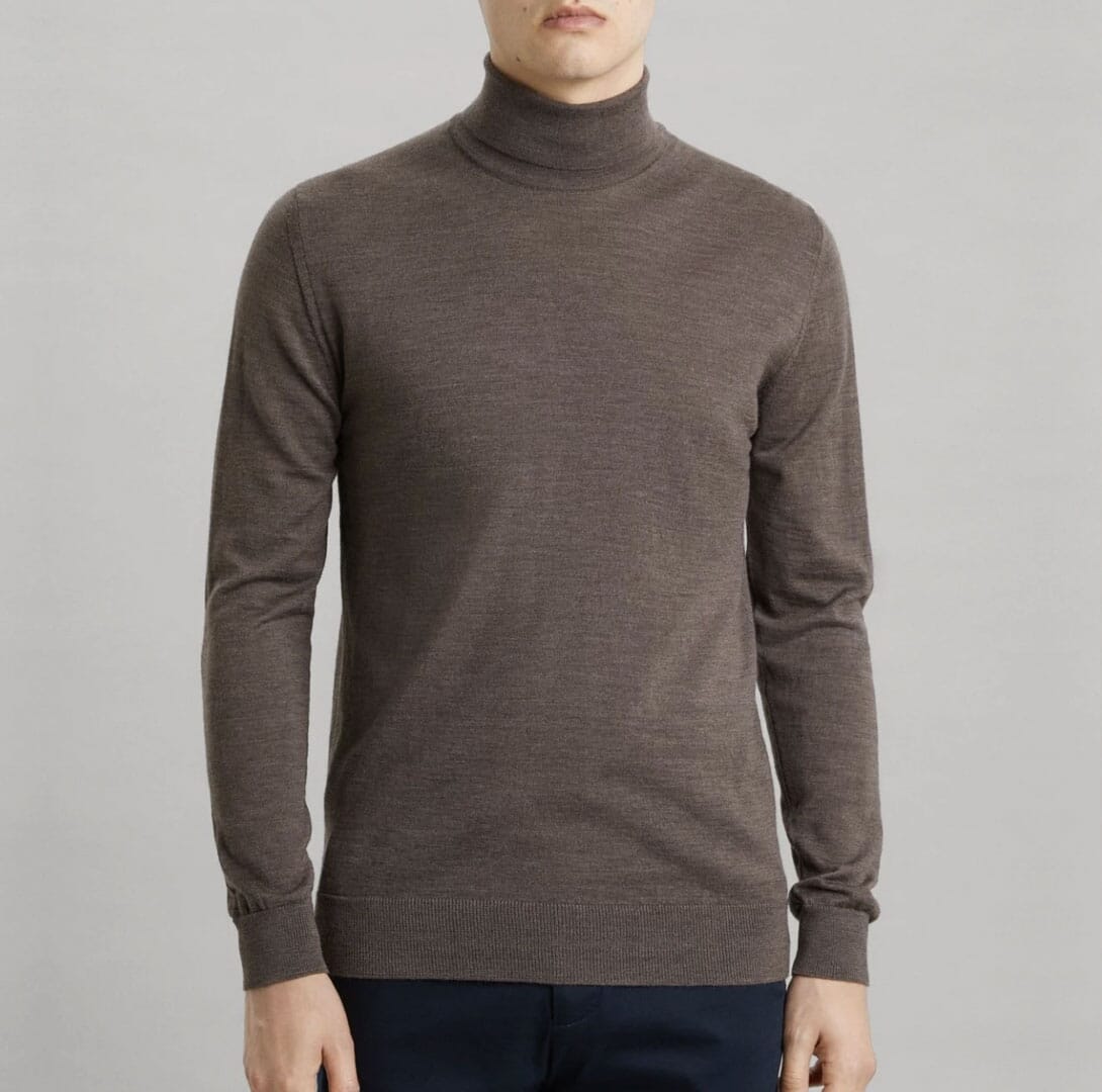 Black Merino Turtleneck  100% Traceable Merino - ASKET