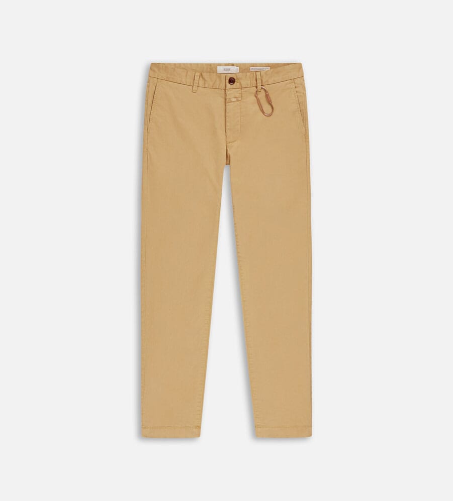 The best chinos for men in 2022 + how to wear them | OPUMO Magazine