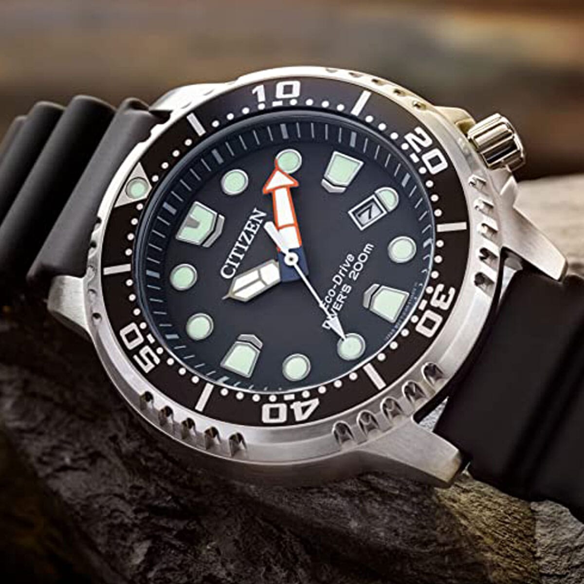 Best solar dive on sale watch