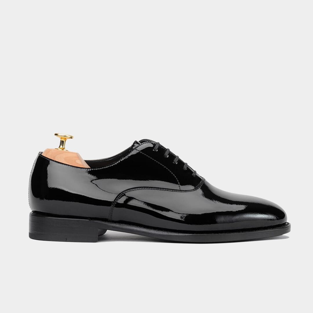 The best men's patent leather shoes + how to wear them | OPUMO Magazine