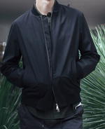 L'Estrange offers a lesson in the art of layering