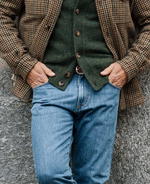 Classic blue jeans for year-round wear
