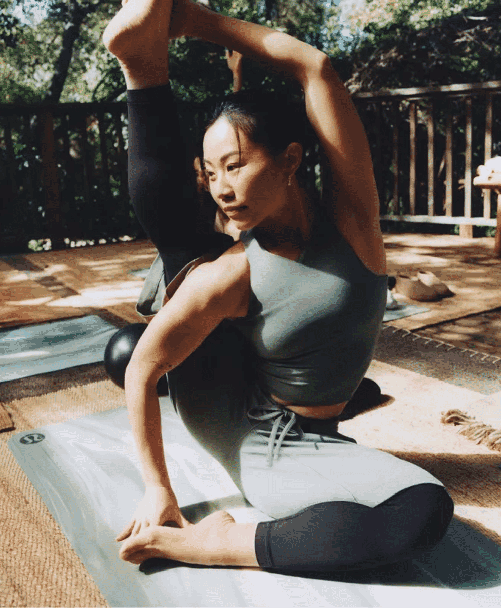 Lululemon Sizing Guide: Find Your Fit