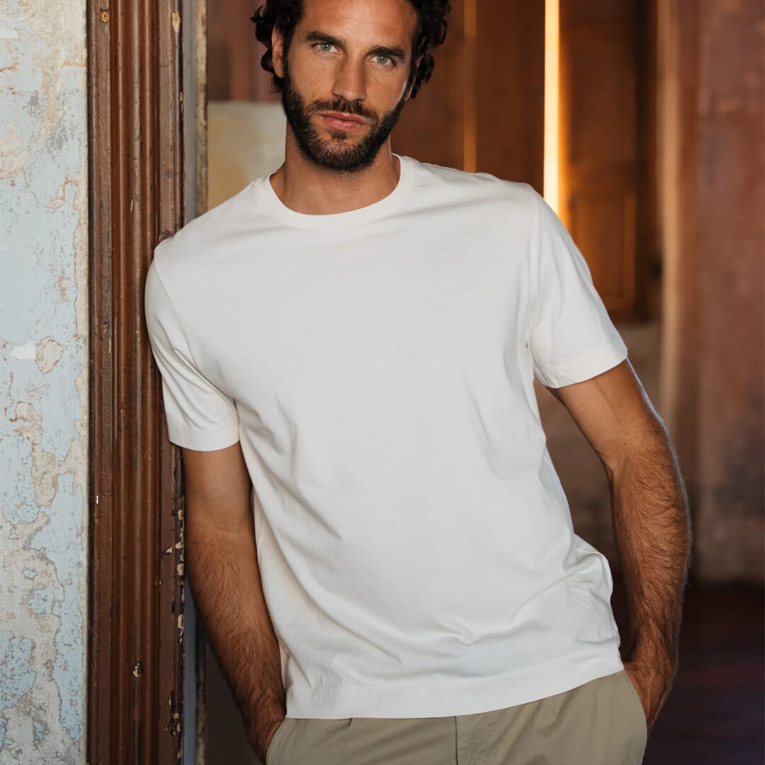 perfect white t shirt mens