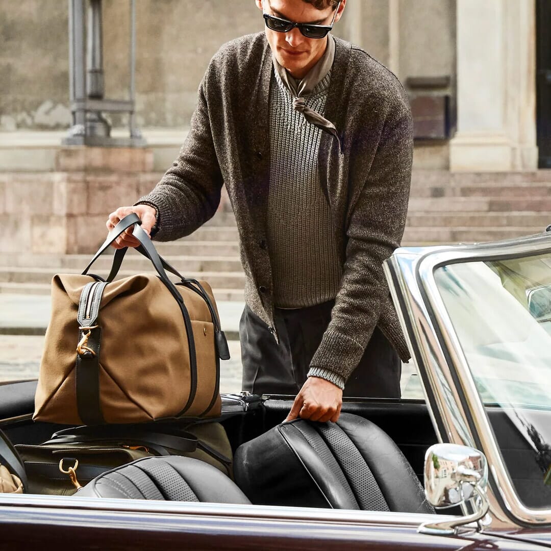 Men's weekend duffle on sale bag